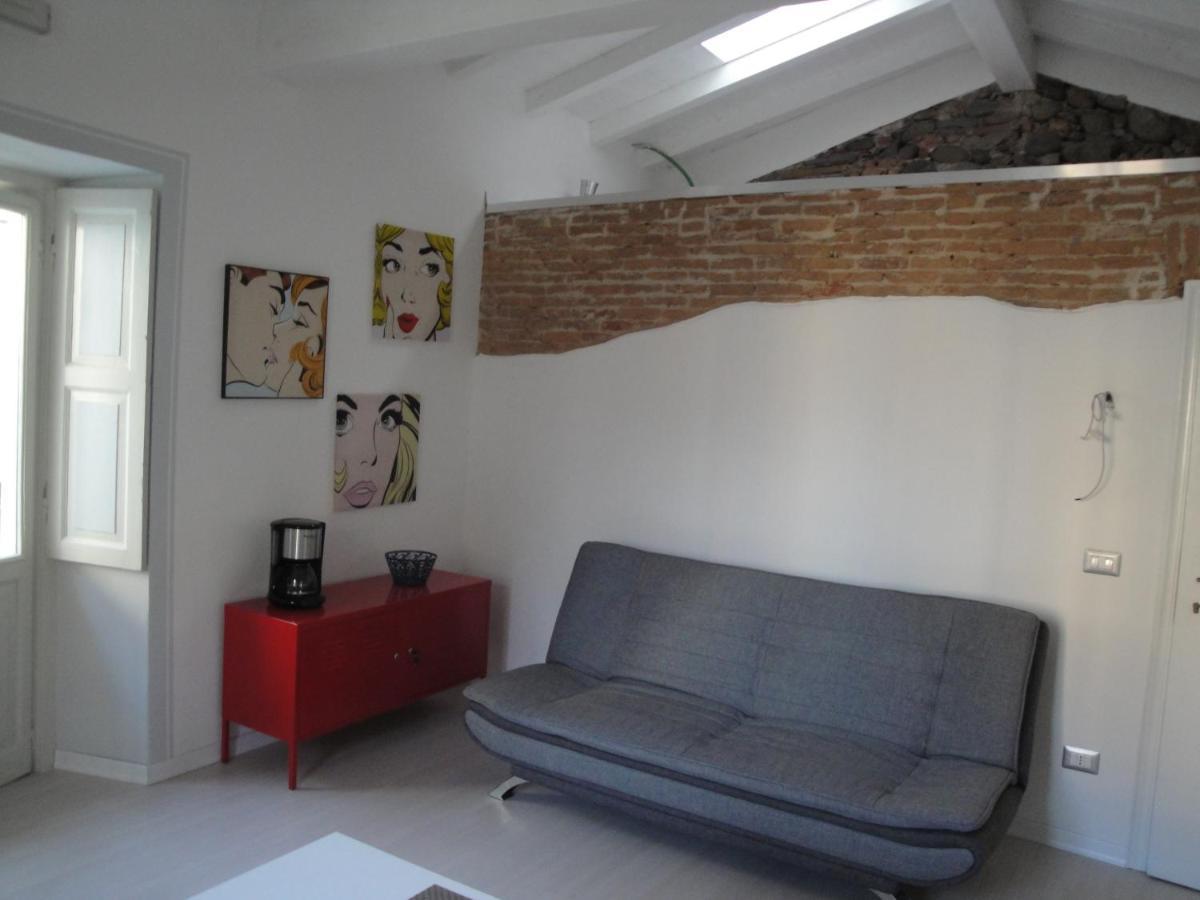 Casa Le Corti Villa Intra Exteriör bild