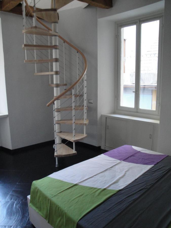 Casa Le Corti Villa Intra Exteriör bild